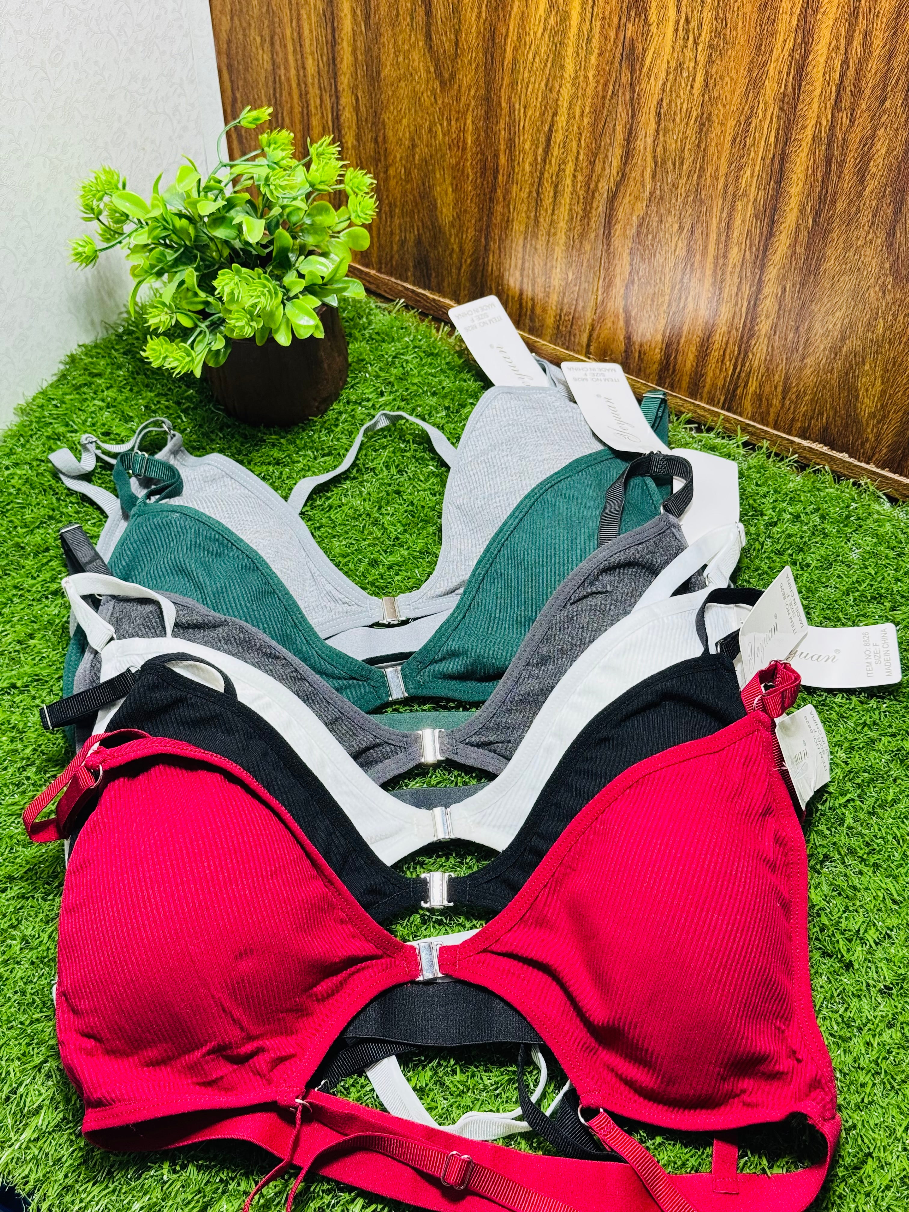 Seamless Front-Opened Bra – Metallic Hook, Removable Pads