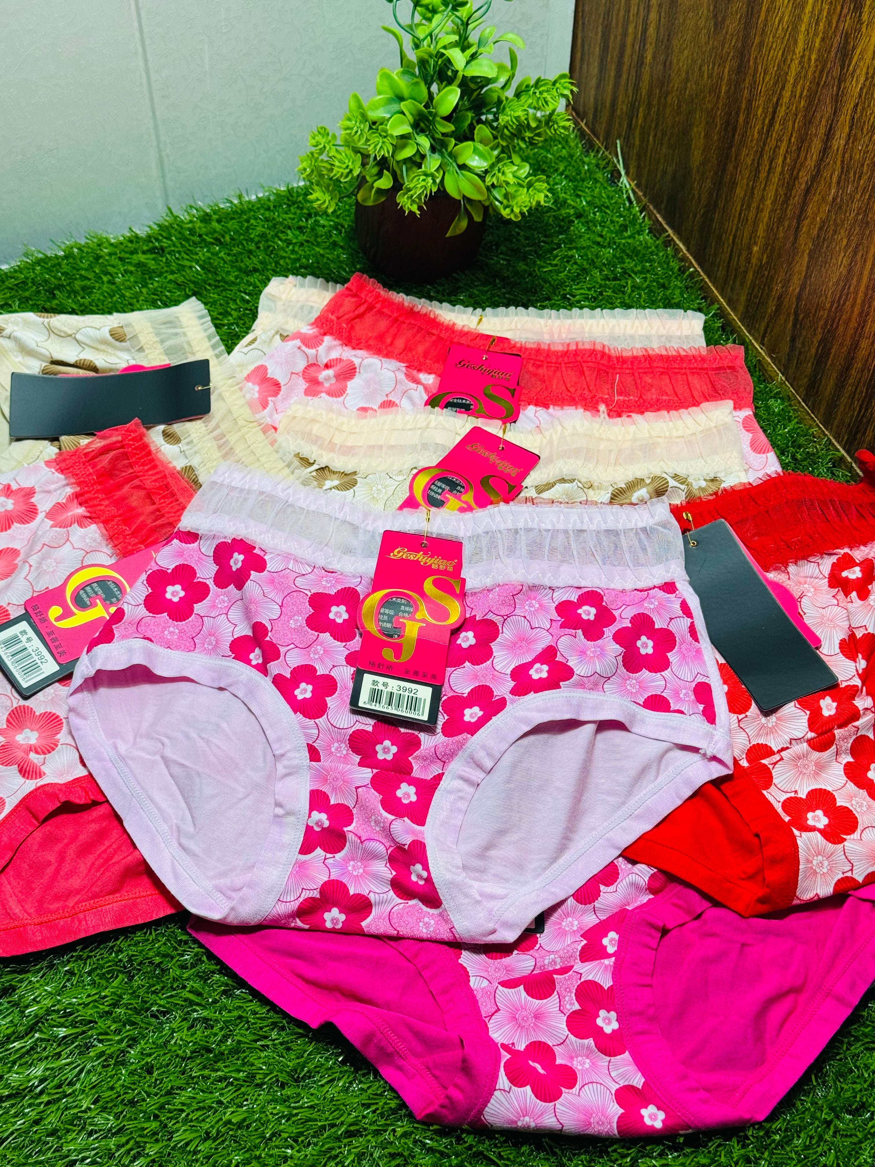 Blended Fabric Regular Wear Panties