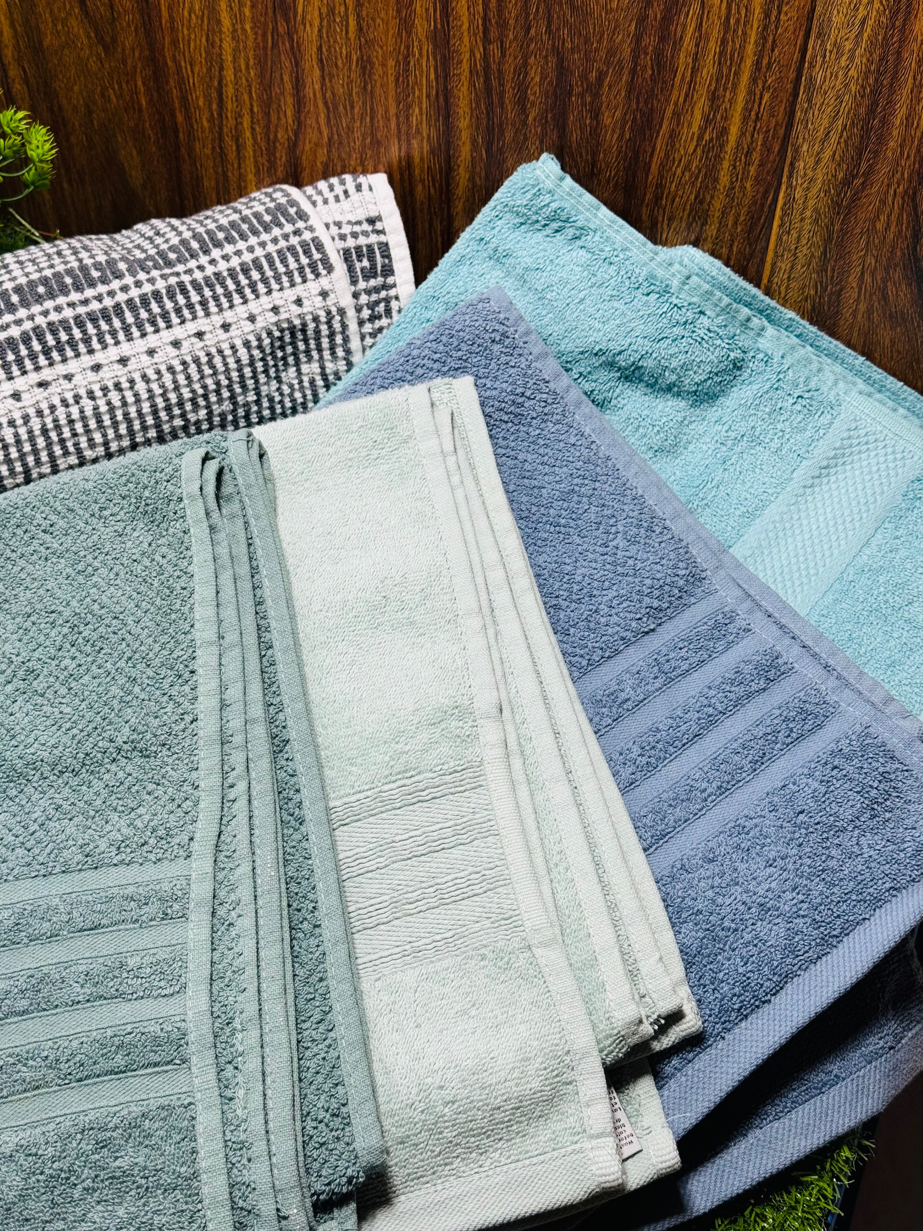 Large Size Plain Bathroom Towel