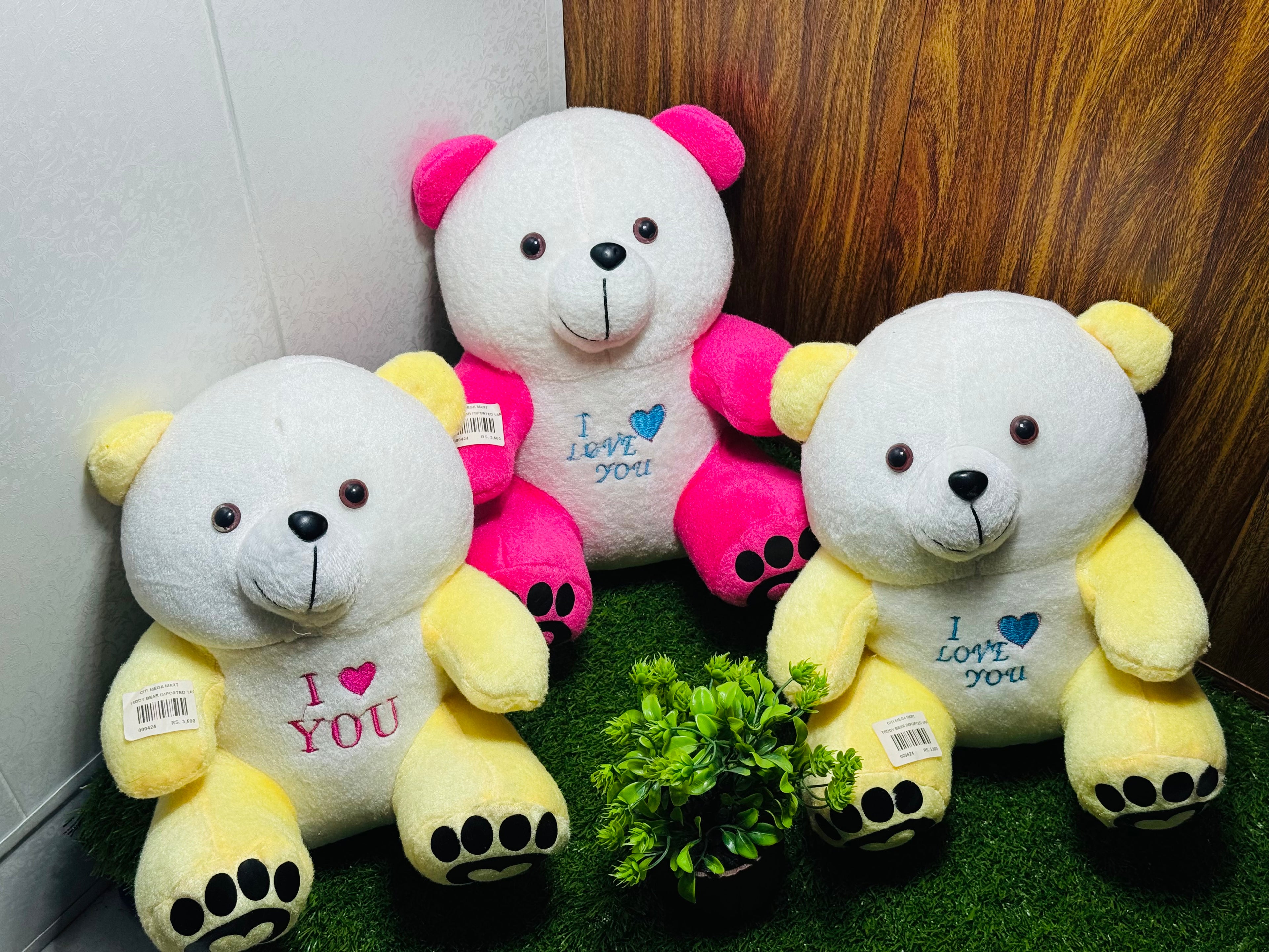 Small-Sized Teddy Bears