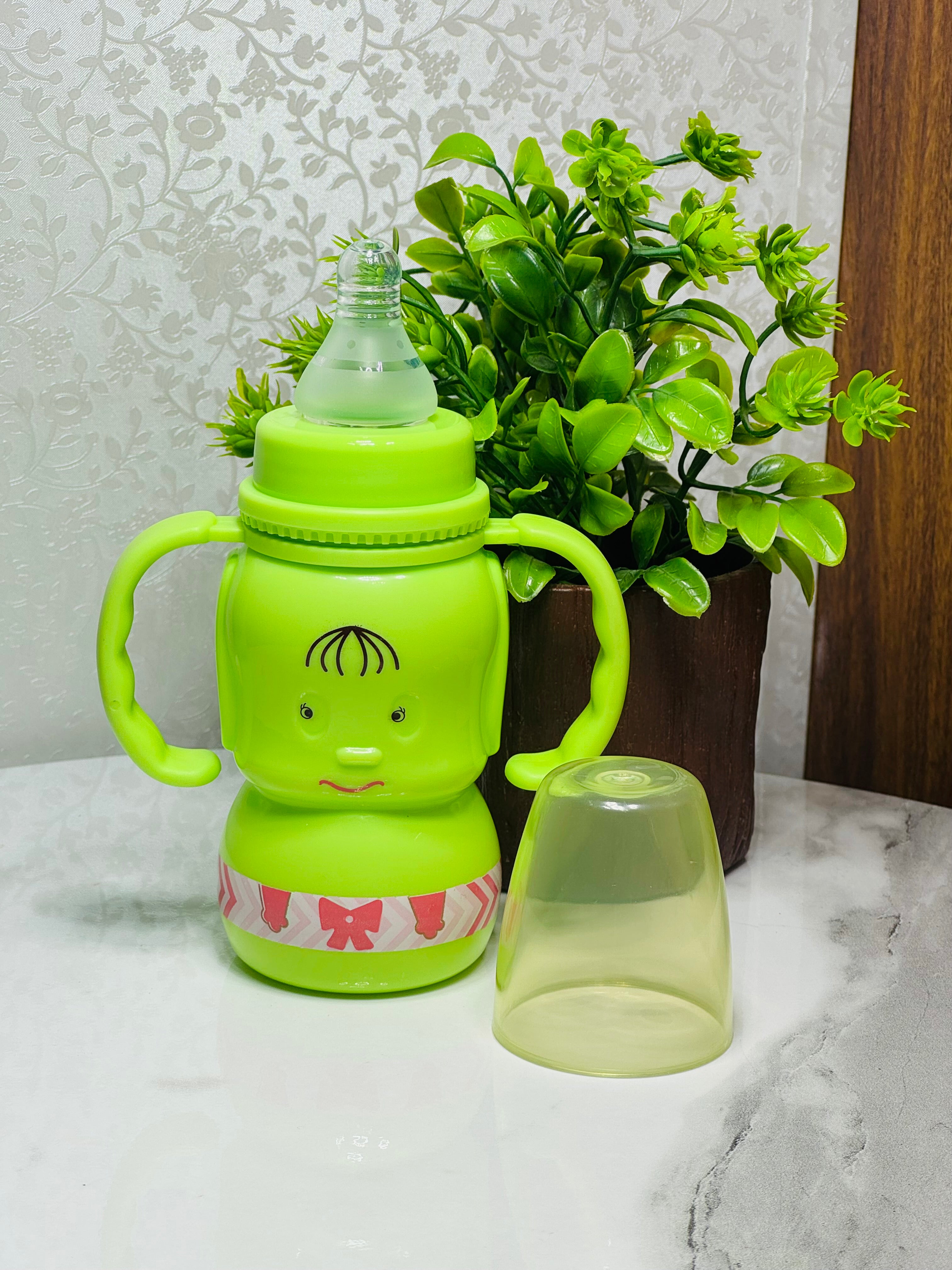3+ Months 150ml Green Baby Feeder