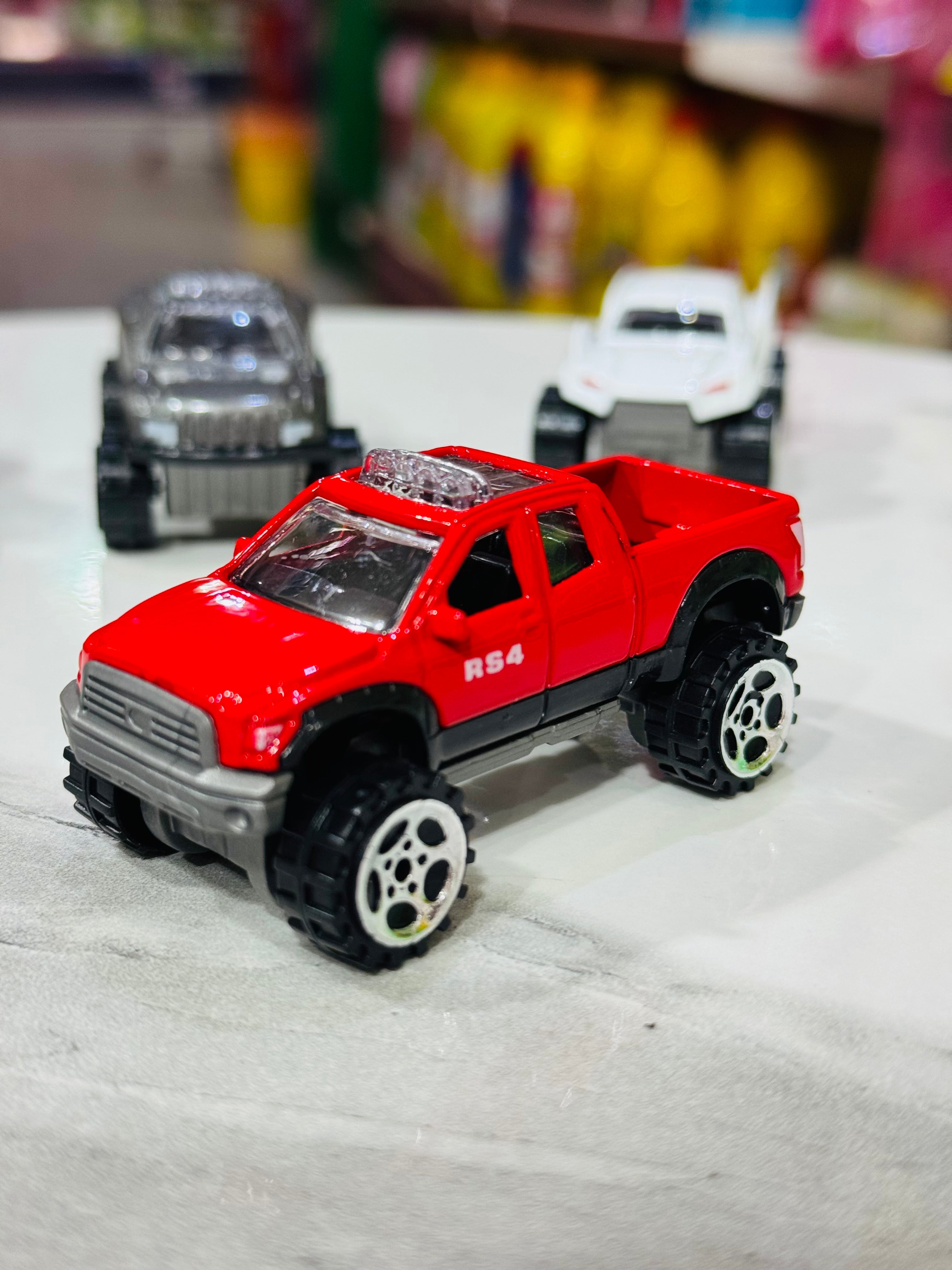 Set of 4x4 Trucks