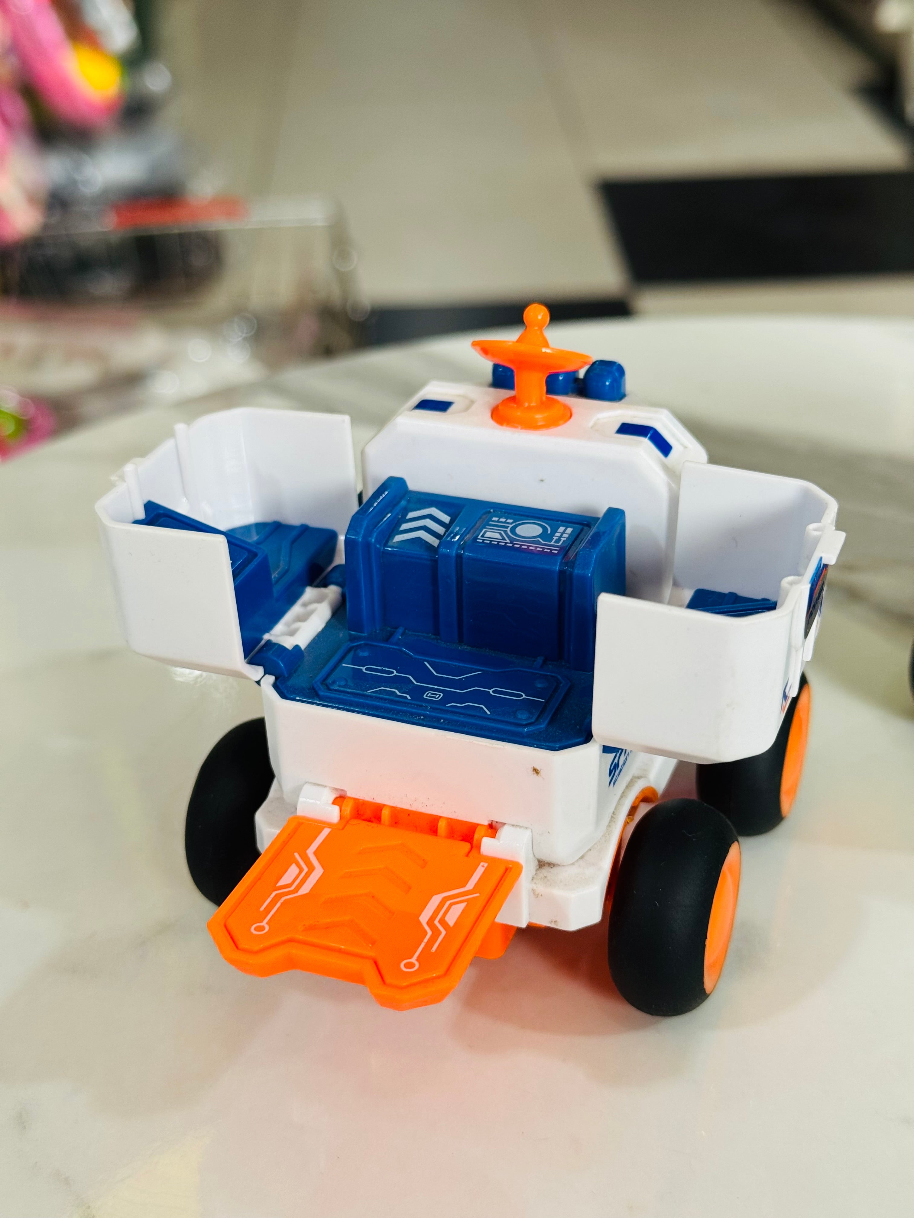 Space Explorer Rover Toy